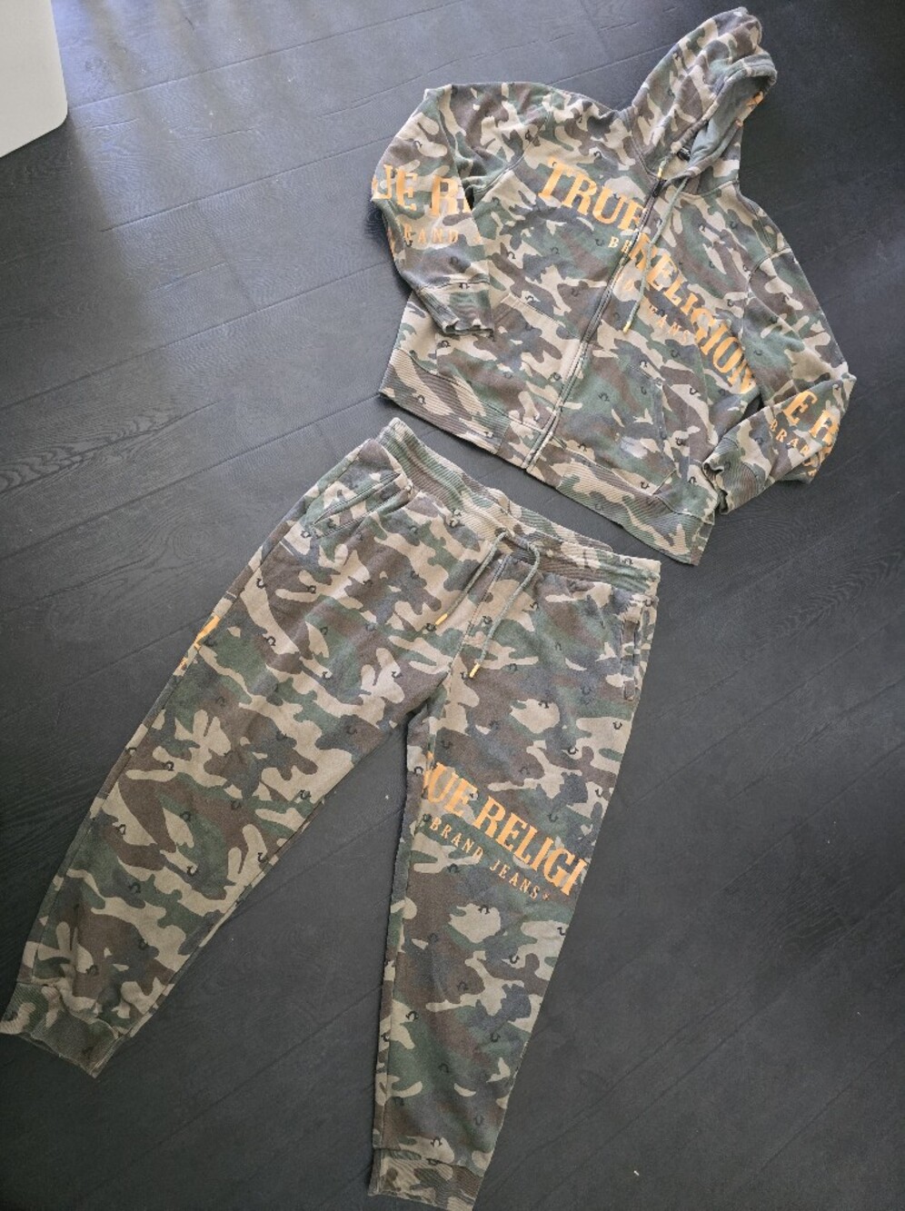 True Religion Camo Jogger Set with Orange Logo